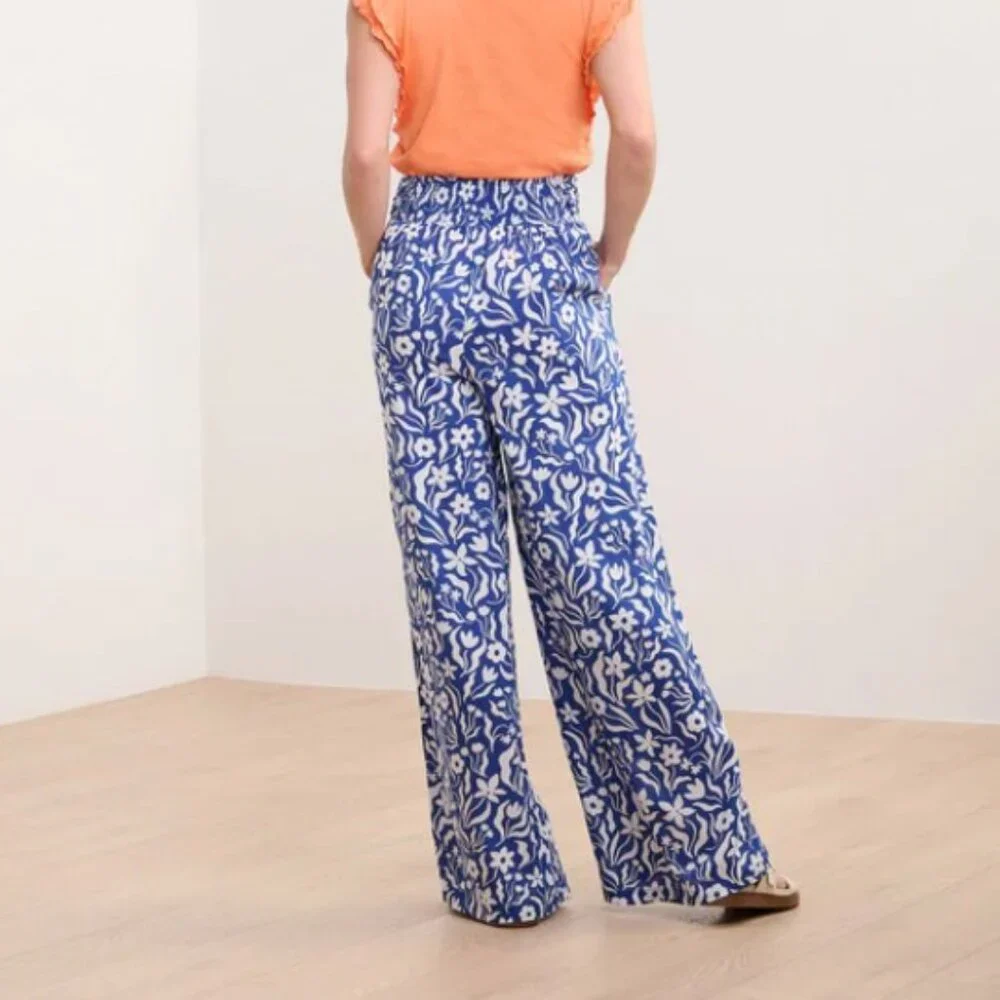 NEW - Hatley Belted Wide Leg Pants - Wavy Flowers - Blue & White - Size S/P - Picture 3 of 5